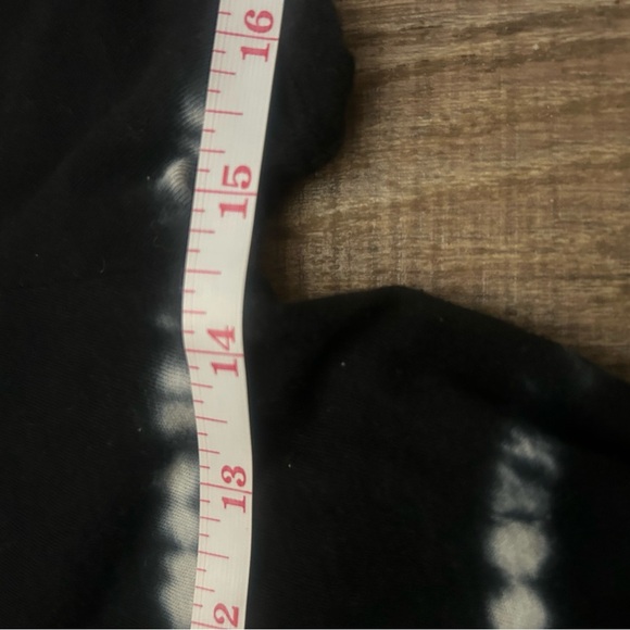 All Saints S crop wrap front T shirt- Free with 150 dollar bundle- or seperate - Picture 6 of 8